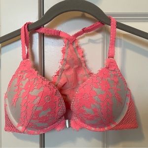 Victoria's Secret Dream Angels 32B Pink Lace Floral Push Up Front Closure bra